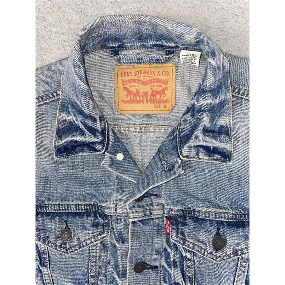 Levis Denim Jean Trucker Jacket Mens Small Blue Fade Wear Pattern - Picture 2 of 8